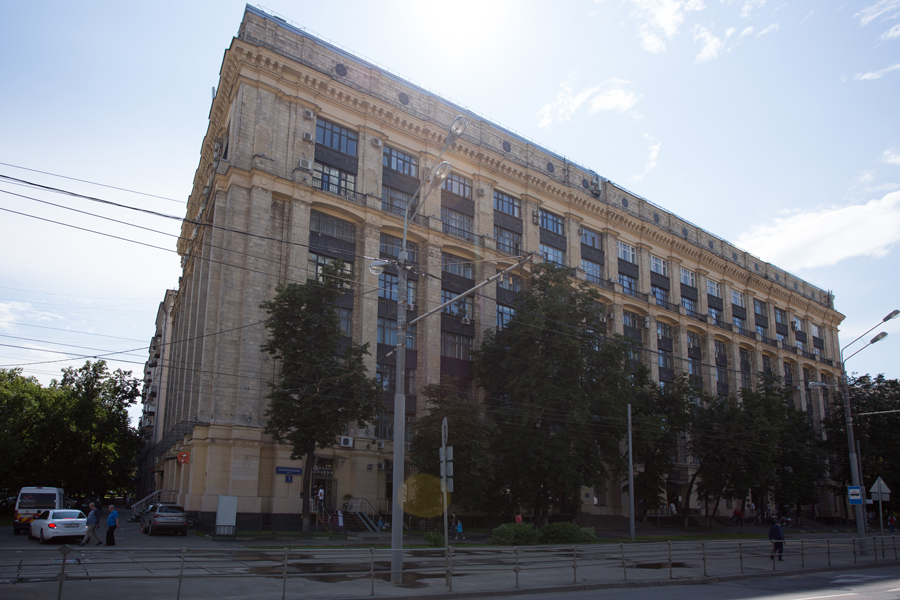 Агентство зарубежной недвижимости в москве сколько стоит квартира в париже в рублях